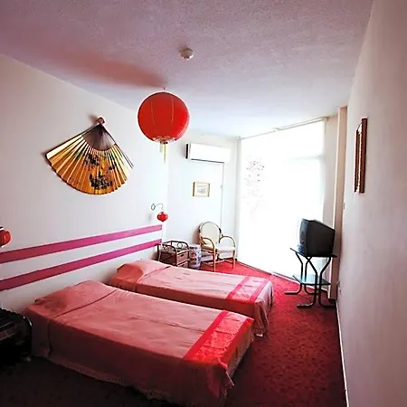 Sylva Hotel 2*