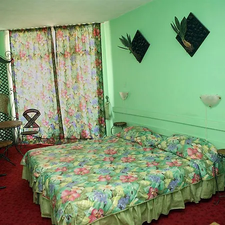 Sylva Hotel 2*